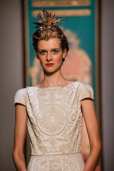 Look 73